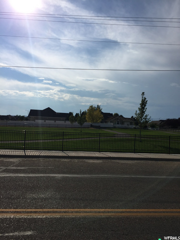 753 S 2000 E, Naples, UT 84078 — photo 6
