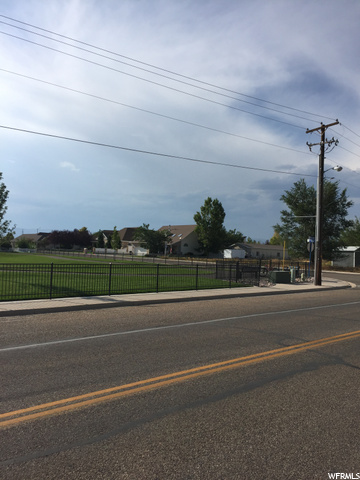 753 S 2000 E, Naples, UT 84078 — photo 7