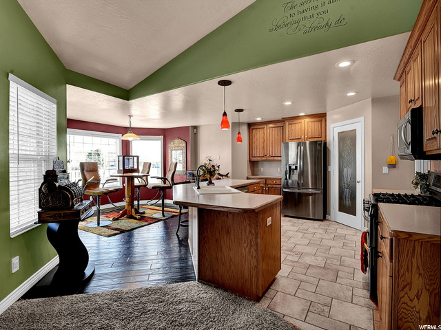 1538 N 1500 W, Clinton, UT 84015 — photo 4