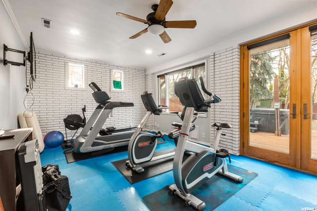8220 S 2660 E, Sandy, UT 84093 — photo 10