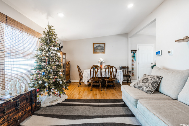 8859 S 1240 E, Sandy, UT 84094 — photo 4