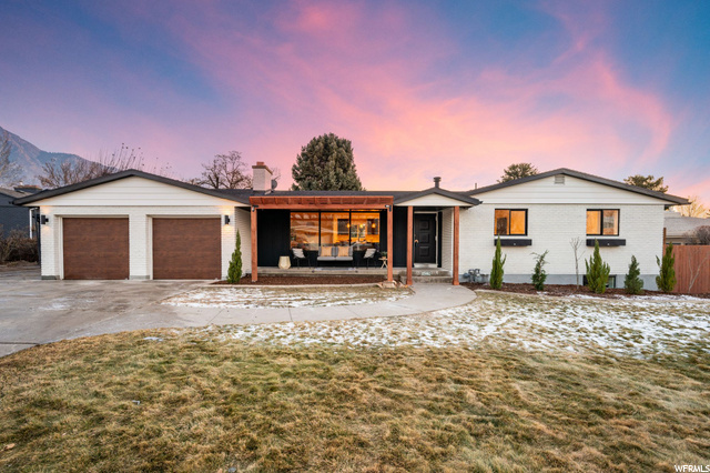 2582 E Evening Star Dr S, Holladay, UT 84124