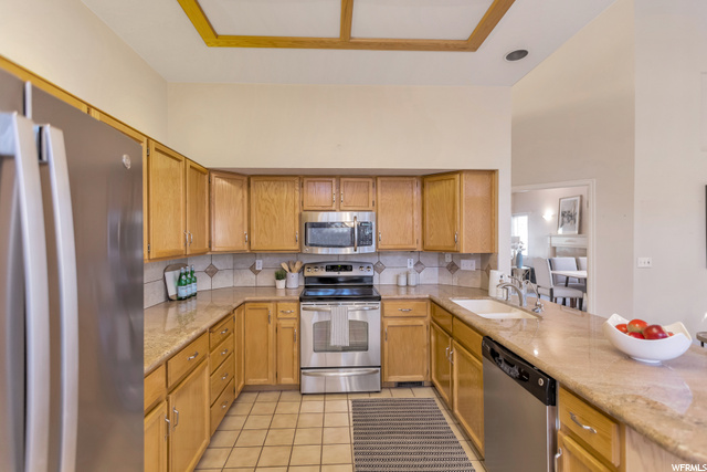 2088 E Rainbow Pointe Dr, Holladay, UT 84124 — photo 7
