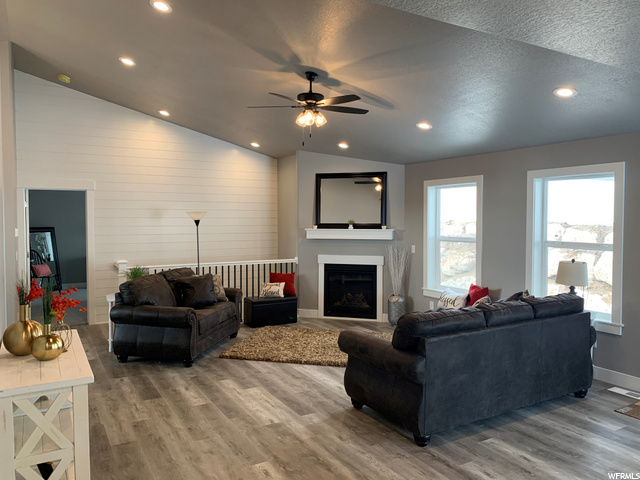 532 E 3700 N, North Ogden, UT 84414 — photo 9