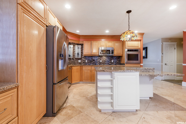 420 E Center St, Centerville, UT 84014 — photo 7