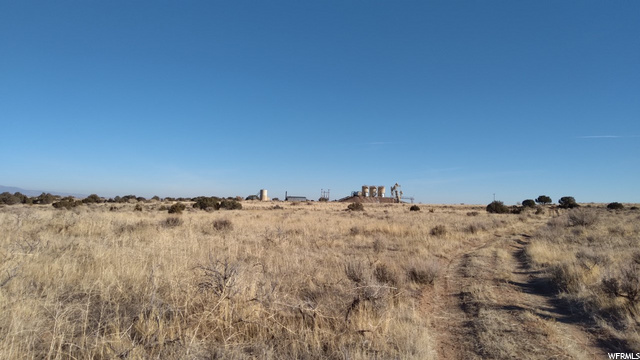 #20, Roosevelt, UT 84066 — photo 4