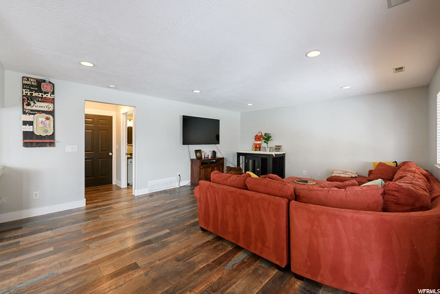 1902 N 2645 W, Clinton, UT 84015 — photo 6
