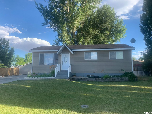 756 E 400 N, Roosevelt, UT 84066 — photo 2