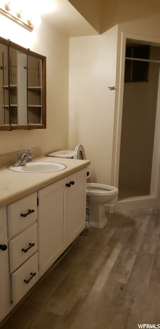 587 S 350 E, Kaysville, UT 84037 — photo 3