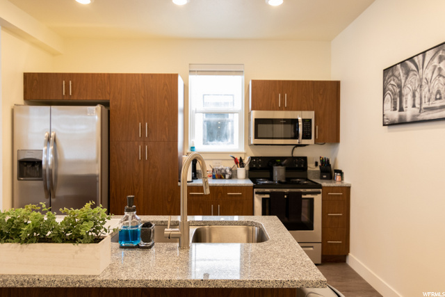 670 E 700 N, Logan, UT 84321 — photo 3