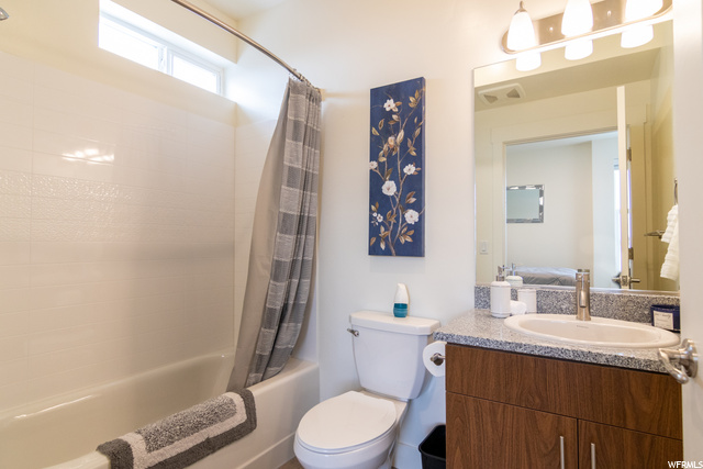 670 E 700 N, Logan, UT 84321 — photo 12