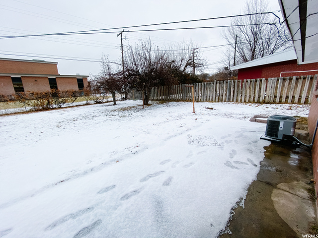 196 W 1550 N, Sunset, UT 84015 — photo 4