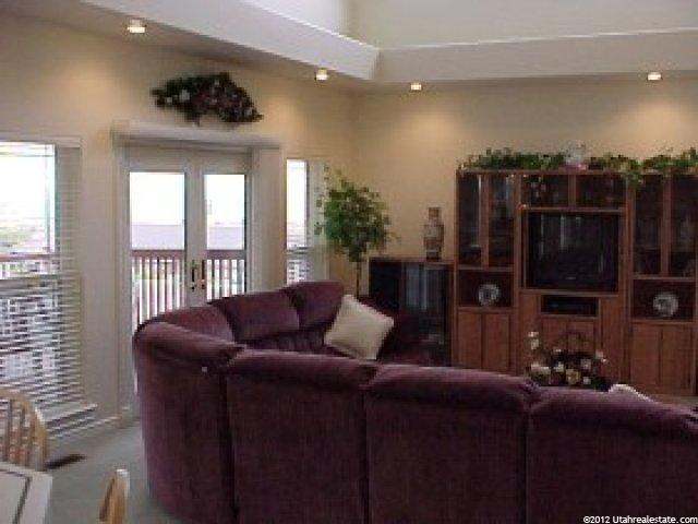 4715 S 1500 E, Ogden, UT 84403 — photo 6