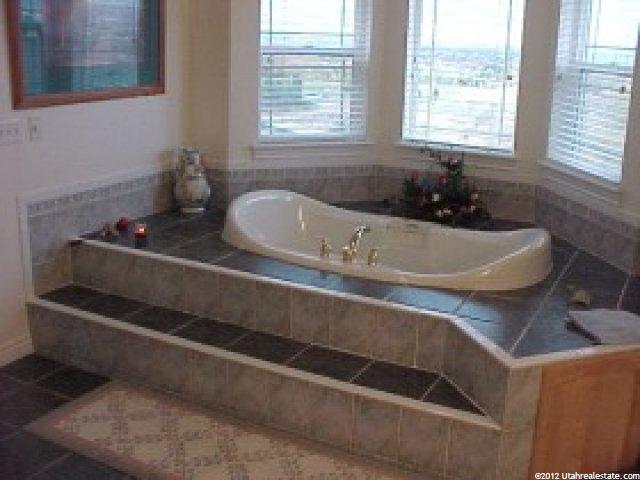 4715 S 1500 E, Ogden, UT 84403 — photo 8