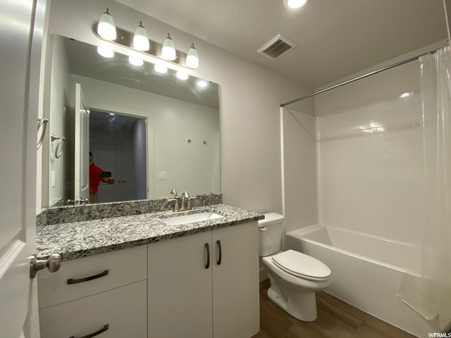 387 S 1540 E, Hyrum, UT 84319 — photo 9