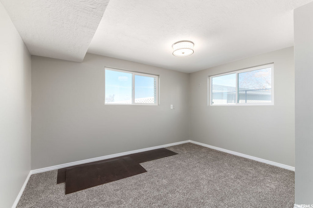 1025 E Fair Oaks Dr, Bountiful, UT 84010 — photo 9