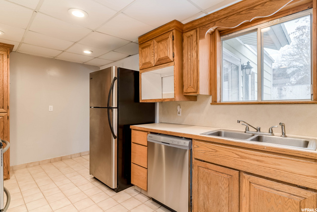 2916 S Brinker Ave E, Ogden, UT 84403 — photo 7