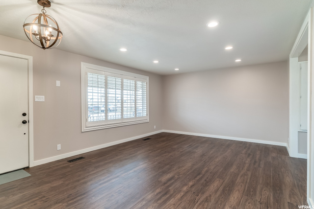 1356 N 200 E, Centerville, UT 84014 — photo 3