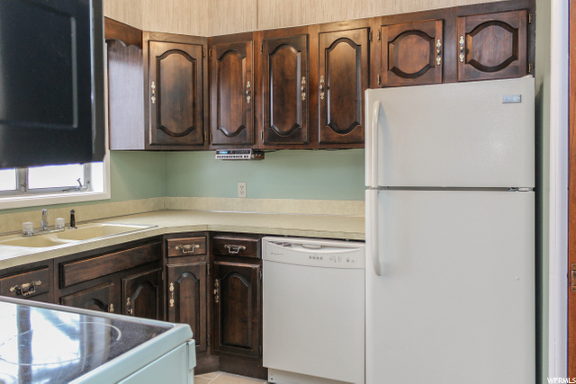 4762 S 100 E, Washington Terrace, UT 84405 — photo 11