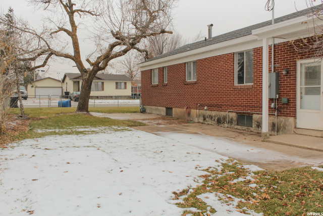 4762 S 100 E, Washington Terrace, UT 84405 — photo 5