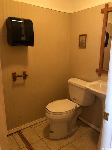 110 S Main St, Grace, ID 83241 — photo 2