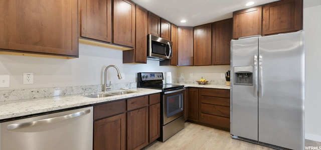 860 S 1625 E #A, Clearfield, UT 84015 — photo 6