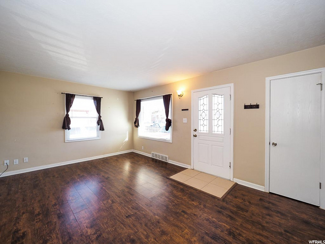 1697 N 300 W, Sunset, UT 84015 — photo 4