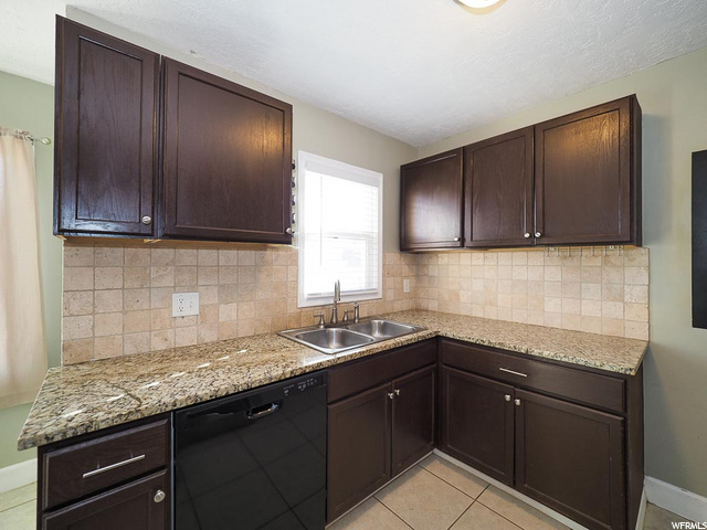1697 N 300 W, Sunset, UT 84015 — photo 9