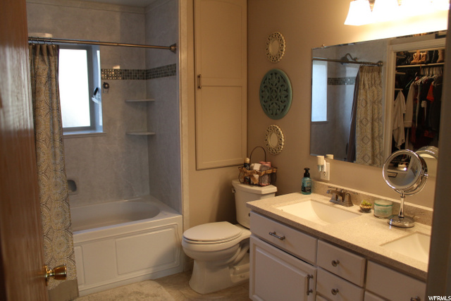 662 W 1460 N, Clinton, UT 84015 — photo 11