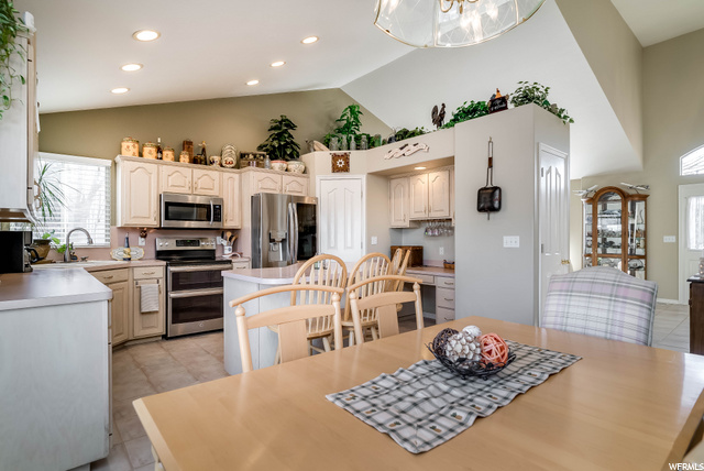 1048 E 4925 S, Ogden, UT 84403 — photo 8