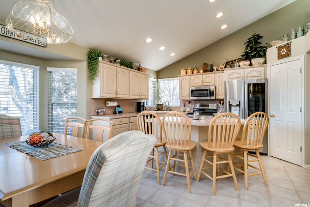 1048 E 4925 S, Ogden, UT 84403 — photo 7