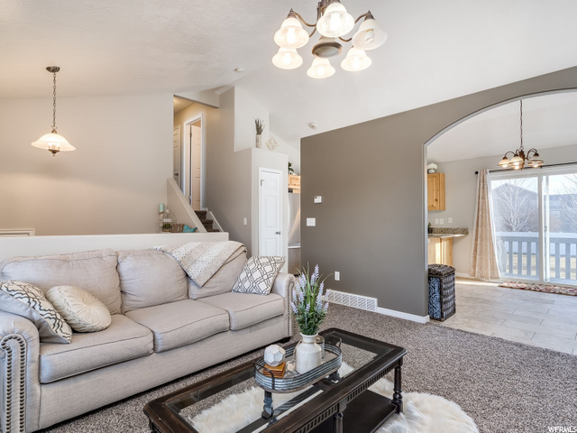 1558 N 2475 W, Clinton, UT 84015 — photo 6