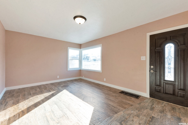 924 E 36th St, Ogden, UT 84403 — photo 2