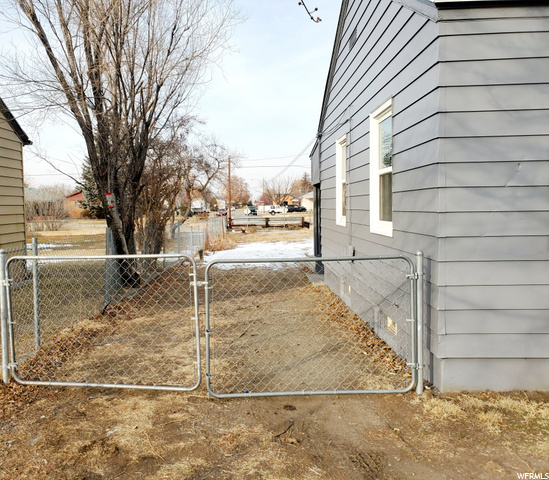 2052 W 5600 S, Roy, UT 84067 — photo 4