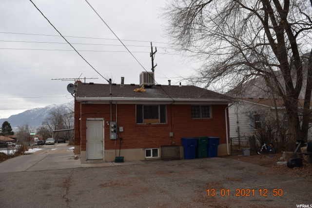 725 2nd St, Ogden, UT 84404 — photo 2