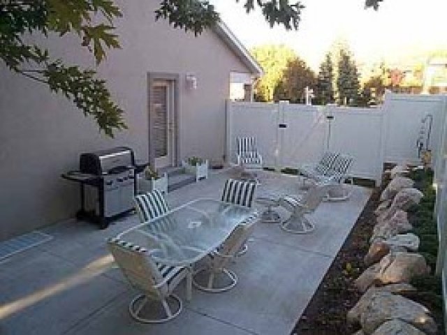 990 Chelsea Dr, Bountiful, UT 84010 — photo 5