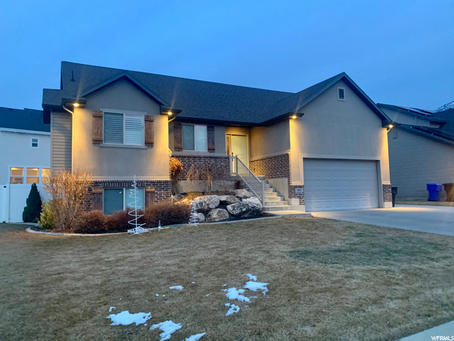 182 W Hancock Cir, North Ogden, UT 84404 — photo 2