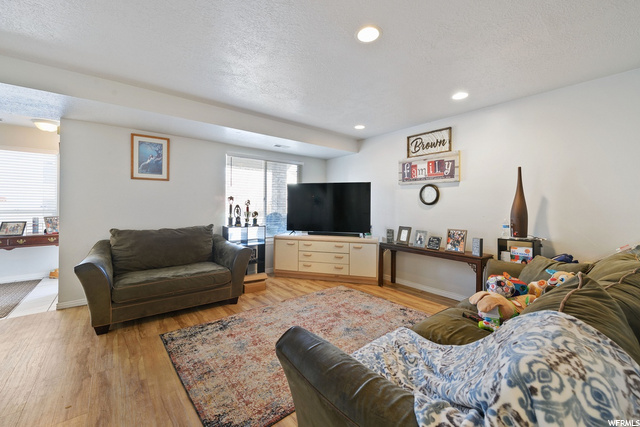325 E Mill St #9, Bountiful, UT 84010 — photo 5