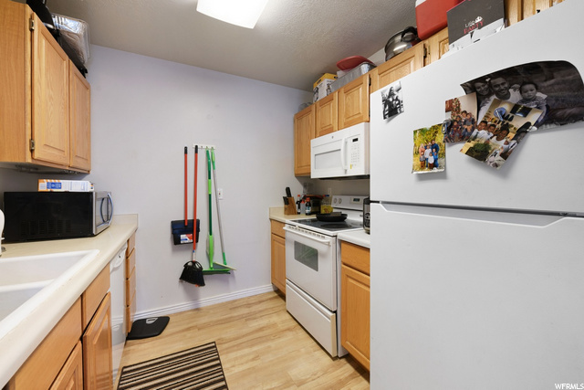 325 E Mill St #9, Bountiful, UT 84010 — photo 9