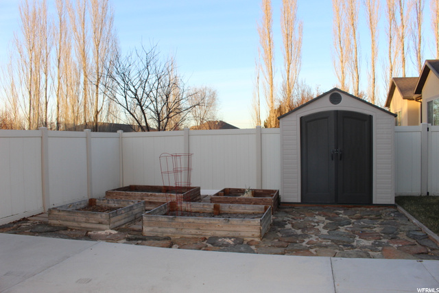 991 E Fallbrook Way, Sandy, UT 84094 — photo 11