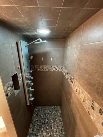 5477 S 975 E, South Ogden, UT 84405 — photo 11