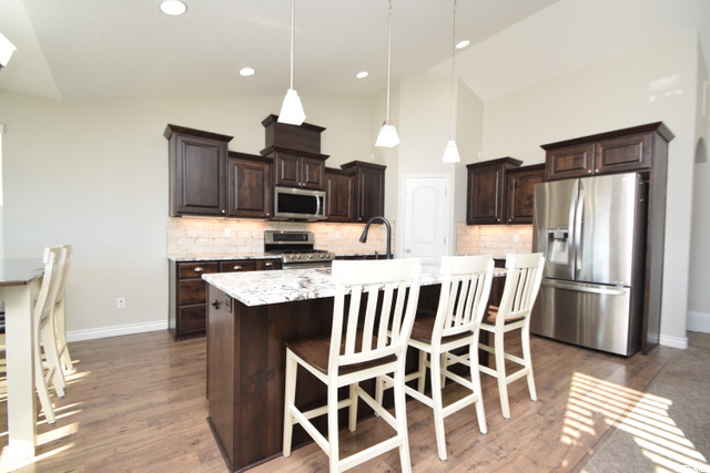 2459 W 1020 N, Clinton, UT 84015 — photo 7