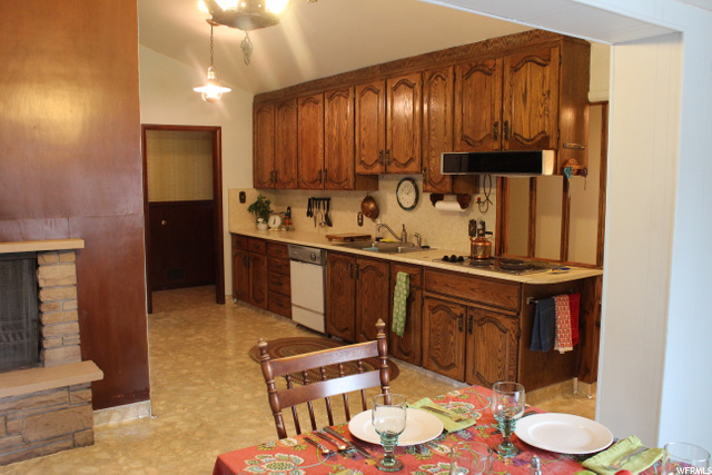 136 E 7720 S, Midvale, UT 84047 — photo 8