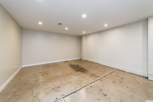 555 N Main St, Logan, UT 84321 — photo 8