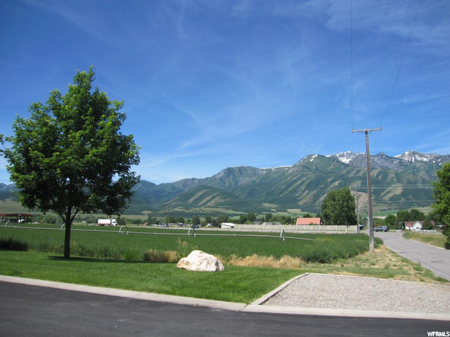 563 E 200 S, Wellsville, UT 84339 — photo 8