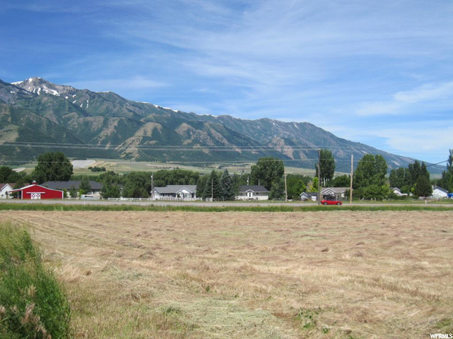563 E 200 S, Wellsville, UT 84339 — photo 7