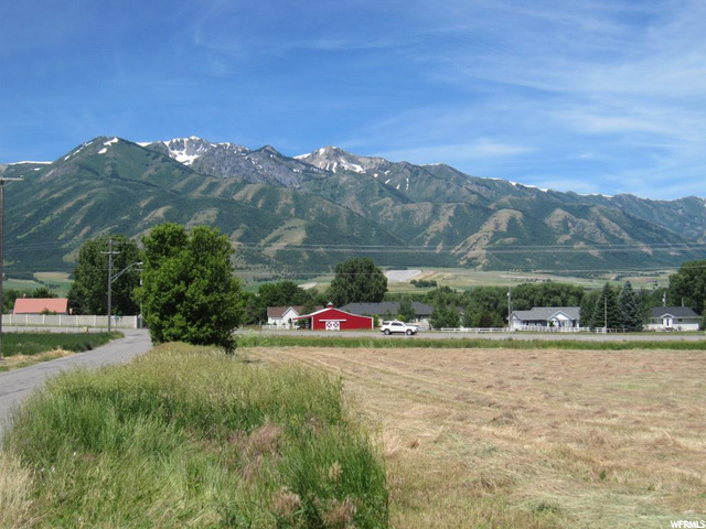 563 E 200 S, Wellsville, UT 84339 — photo 2