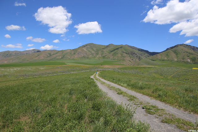 981 E 8650 S, Paradise, UT 84328 — photo 3