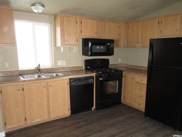 1447 E 5925 S, Vernal, UT 84078 — photo 6