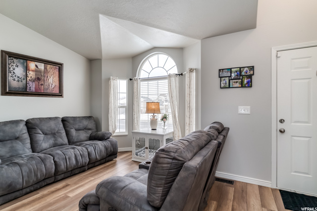 4147 S 2725 W, Roy, UT 84067 — photo 2